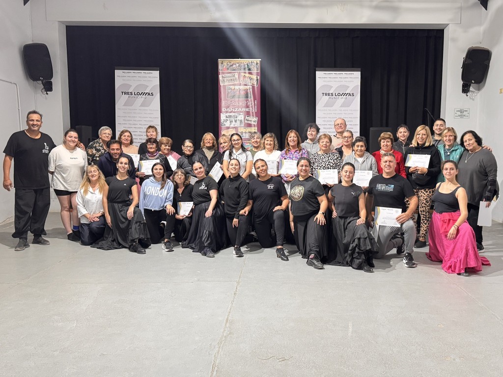 CAPACITACIÓN DE DANZA FOLCLÓRICA Y ZAPATEO