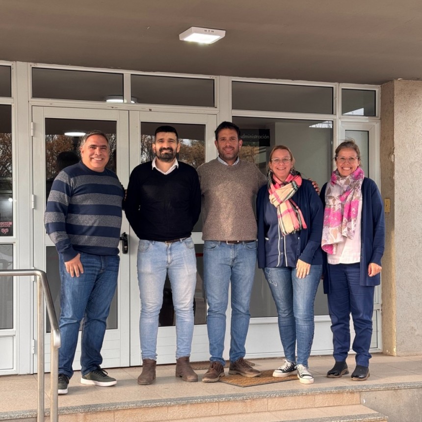 EL NUEVO DERMATÓLOGO YA ATIENDE EN EL HOSPITAL MUNICIPAL