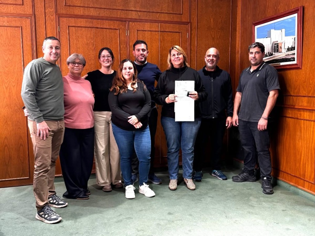 Entrega de fondos al CEPT N&deg; 7
