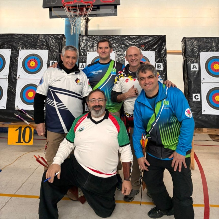 Arqueros Treslomenses sumaron podios y experiencia en un torneo indoor en Pig&uuml;&eacute;