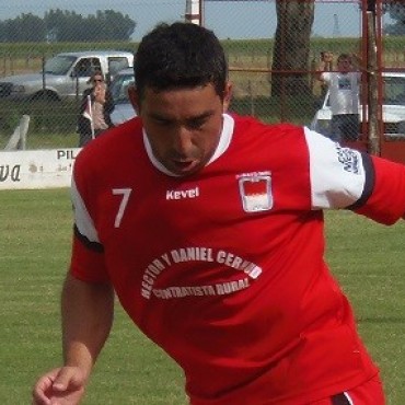 COMENZO EL CLAUSURA. DEPORTIVO ARGENTINO LE GANO AL CAMPEON.