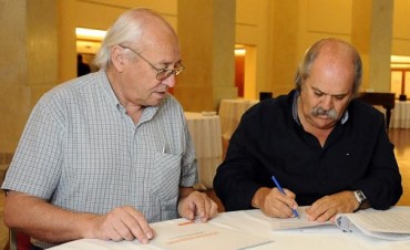 EL MINISTRO GRANADOS VISITA TRES LOMAS