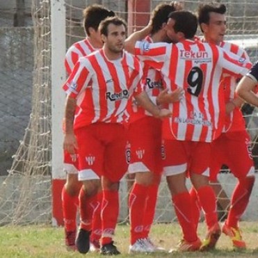 SALAZAR F. C. LE GANO A FERRO Y SE CERRO EL TORNEO APERTURA