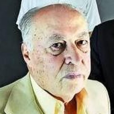 BICENTENARIO - LUIS CUNIBERTI DESFILO JUNTO A LOS VETERANOS DE MALVINAS