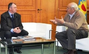 COMISARIO MAYOR ALBERTO MARTIGNONE: 'EN TRES LOMAS ESTAN CONFORMES CON EL DESEMPEÑO DEL CPR'