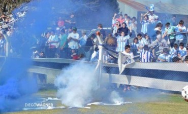 DEPORTIVO GOLEO EN EL CLASICO Y QUEDO A UN PASO DE SER CAMPEON
