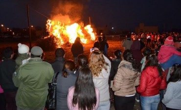 NUEVA EDICIÓN DE LA FOGATA DE SAN JUAN Y SAN PEDRO 