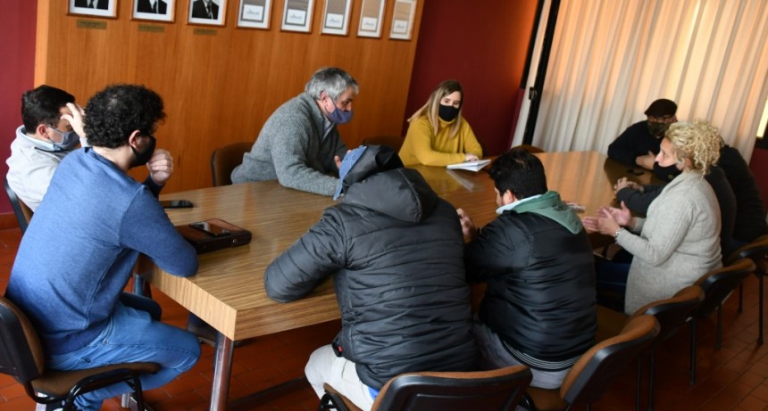 NUEVA REUNIÓN CON LOS GREMIOS: LOS MUNICIPALES PERCIBIRÁN UN 7% DE AUMENTO SALARIAL