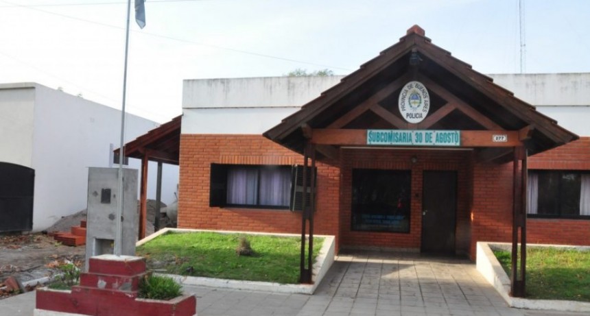 CONSTATARON LAS CONDICIONES DE AISLAMIENTO DE CASOS POSITIVOS QUE VIVEN EN UN CAMPO EN LA ZONA DE 30 DE AGOSTO