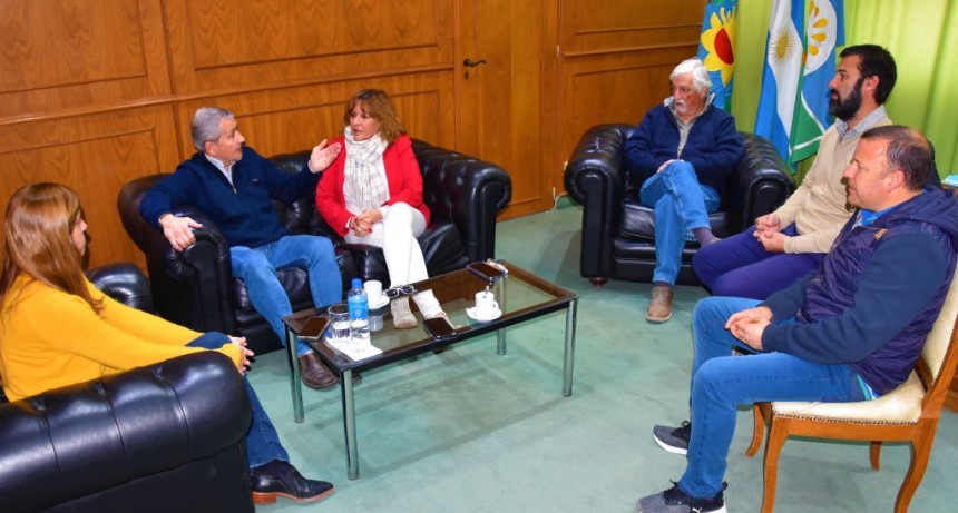 EL COORDINADOR SECCIONAL DE LA DEFENSORÍA DEL PUEBLO VISITÓ TRES LOMAS