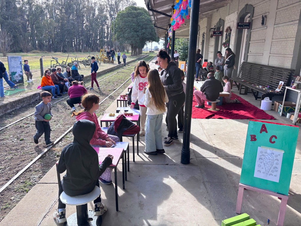 VACACIONES DE INVIERNO: ACTIVIDADES EN EL ANDÉN DE LA ESTACIÓN