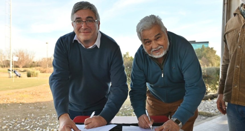 Javier Rodr&iacute;guez firm&oacute; en C&oacute;rdoba un convenio para fortalecer la cooperaci&oacute;n en capacitaci&oacute;n, innovaci&oacute;n y desarrollo territorial