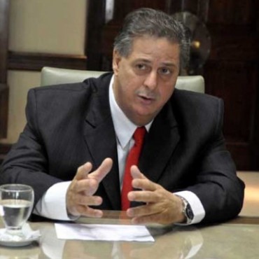 COLLIA EN FM AMANECER: “SE HA AVANZADO MUCHÍSIMO EN LO QUE HACE A SALUD”