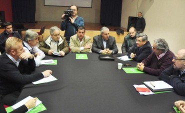 TEXTO COMPLETO DEL DOCUMENTO FIRMADO POR LOS INTENDENTES DE LA REGION