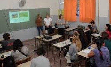 CAPACITACIÓN EN “ENTORNOS SALUDABLES EN EL CRECIMIENTO”