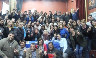 EL CONCEJAL ROBERTO TOURON PARTICIPO DE UNA REUNION CON HEBE DE BONAFINI