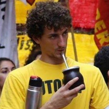 MATEO COMPAGNUCCI EN FM AMANECER: 'ES UNA ORGANIZACION QUE REPRESENTA A 100000 ESTUDIANTES'