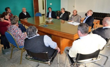 AUTORIDADES DEL COLEGIO DE MEDICOS DE LA PROVINCIA VISITARON TRES LOMAS