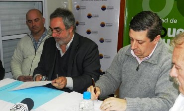   TRENQUE LAUQUEN Y GUAMINÍ FIRMARON UN CONVENIO DE TRABAJO QUE BENEFICIA A GARRE
