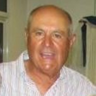 RICARDO ALZOGARAY: 'ME INDIGNO QUE DIJERA QUE NO NOS INTERESA EL BIEN COMUN'