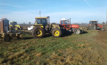 GUILLERMO MARTY: 'SIMPLEMENTE VAMOS A AYUDAR A ARREGLAR LA CALLE PARA PODER IR AL PUEBLO