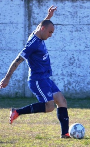 EL GOLEADOR LEANDRO HEKEL JUGARA EN PERU