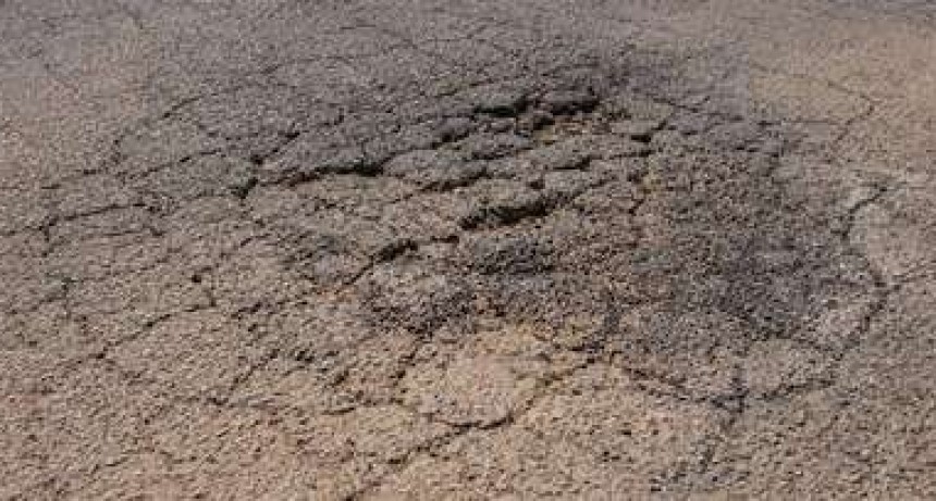 TRABAJOS DE BACHEO EN EL DISTRITO