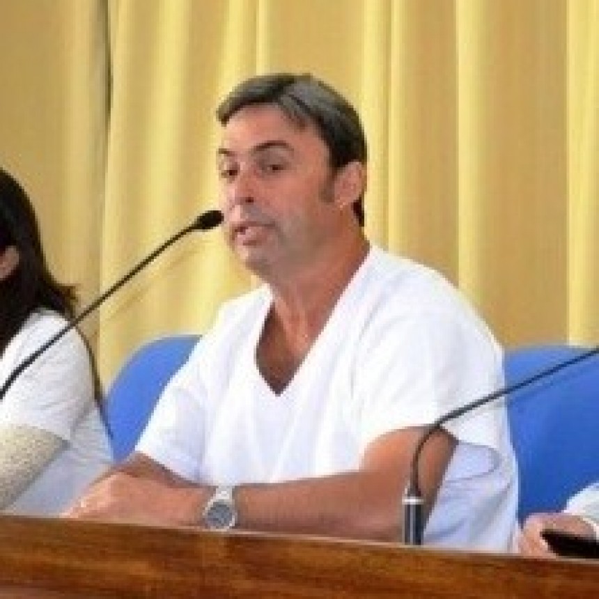 TREINTA Y TRES VECINOS REALIZAN EL AISLAMIENTO PREVENTIVO EN TRES LOMAS
