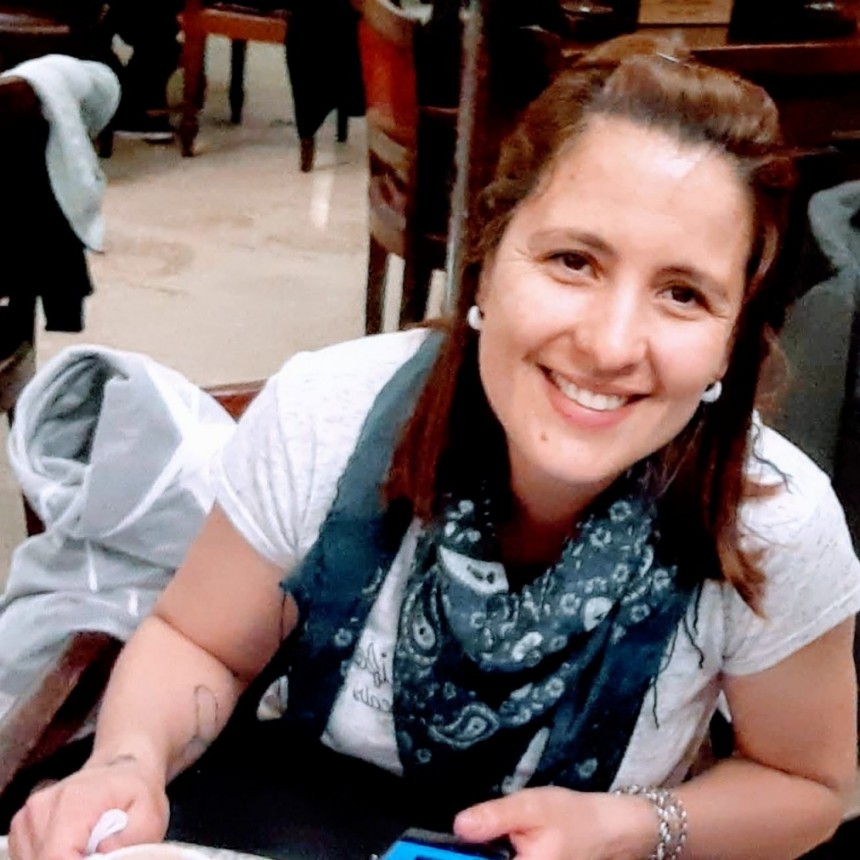 LUCIANA ZAPATA: “ESTOY CONTENTA POR LOS 20 AÑOS DE LA PELUQUERIA”