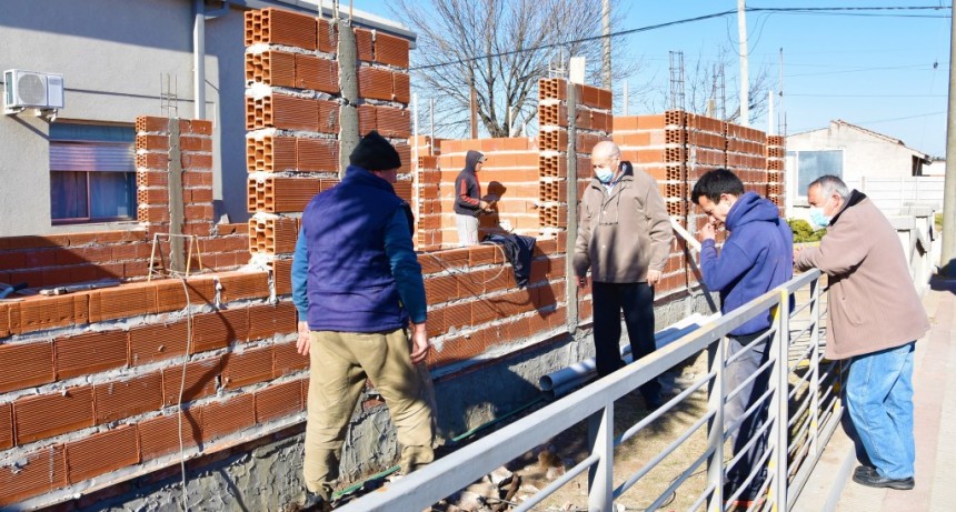 TRES LOMAS AVANZA EN OBRAS