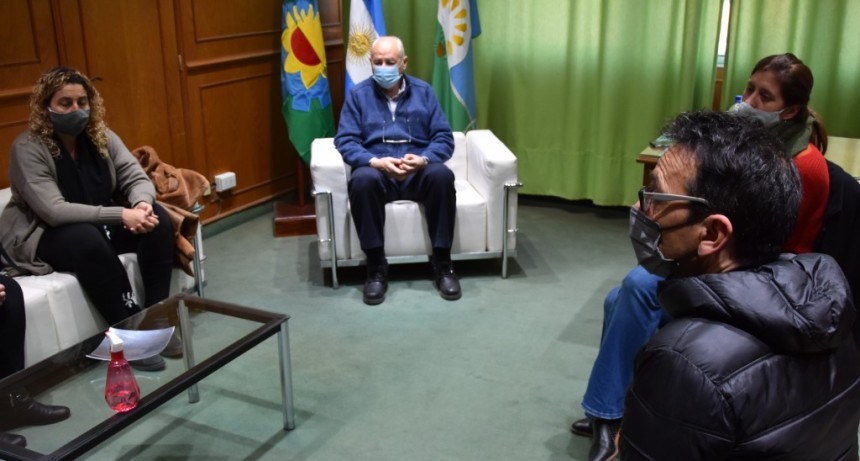 EL DIRECTOR PROVINCIAL DE EDUCACIÓN ESPECIAL VISITÓ NUESTRO DISTRITO