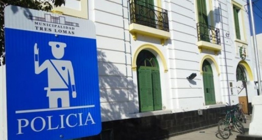 DENUNCIAN SUSTRACCIÓN DE 300 DOLARES DE UN DOMICILIO DE TRES LOMAS