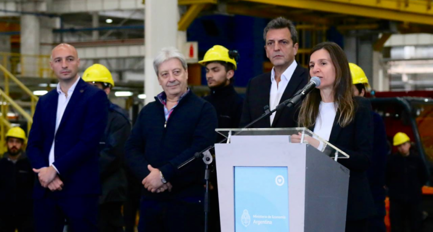 RAVERTA ANUNCIÓ QUE AUMENTAN LAS ASIGNACIONES FAMILIARES POR HIJA E HIJO