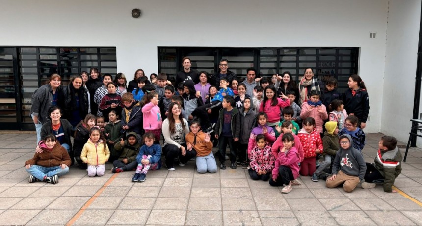 ENVIÓN: FESTEJO POR EL DÍA DE LA NIÑEZ EN EL CENTRO EDUCATIVO COMPLEMENTARIO