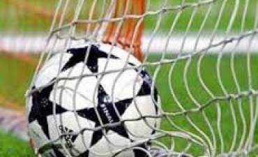 EL CLASICO TREINTENSE SE JUGARIA EN EL POLIDEPORTIVO