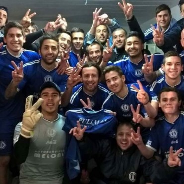 GRAN VICTORIA DE UNION SOBRE NEWBERY LO DEJA SOLO EN LA PUNTA DEL CLAUSURA