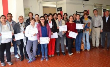 ENTREGARON CERTIFICADOS DEL CURSO SOBRE VIOLENCIA DE GÉNERO