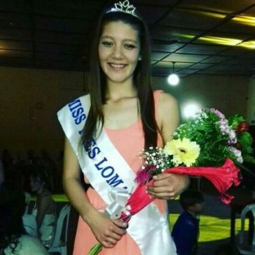 LA REINA DEL DISTRITO ESTUVO PRESENTE EN LA FIESTA DEL AGRICULTOR