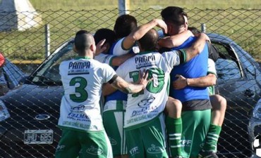 NEWBERY Y DEPORTIVO GANARON Y SE AFIRMAN EN LA PELEA POR EL CLAUSURA