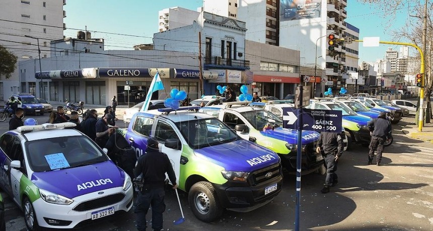 POLICÍAS LEVANTARON LAS PROTESTAS TRAS LOS ANUNCIOS DE MEJORA SALARIAL