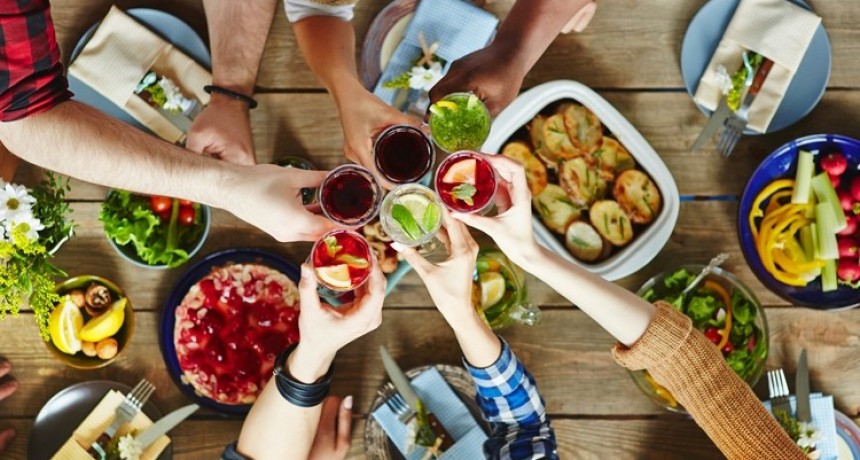 AUTORIZAN REUNIONES FAMILIARES PARA EL FIN DE SEMANA