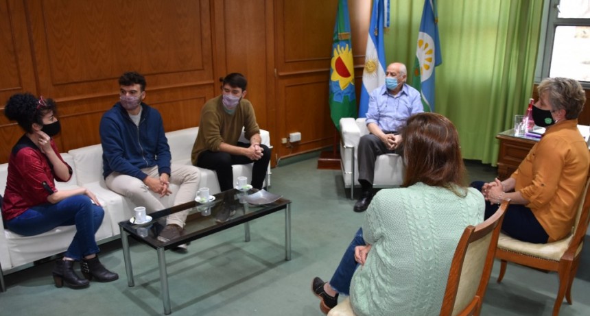 EL DIRECTOR PROVINCIAL DE SEGURIDAD Y SOBERANÍA ALIMENTARIA VISITÓ TRES LOMAS