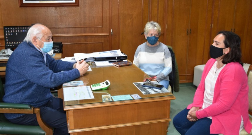  EL INTENDENTE RECIBIÓ A LA DIRECTORA DEL NUEVO INSTITUTO SUPERIOR DE FORMACIÓN DOCENTE Y TÉCNICA
