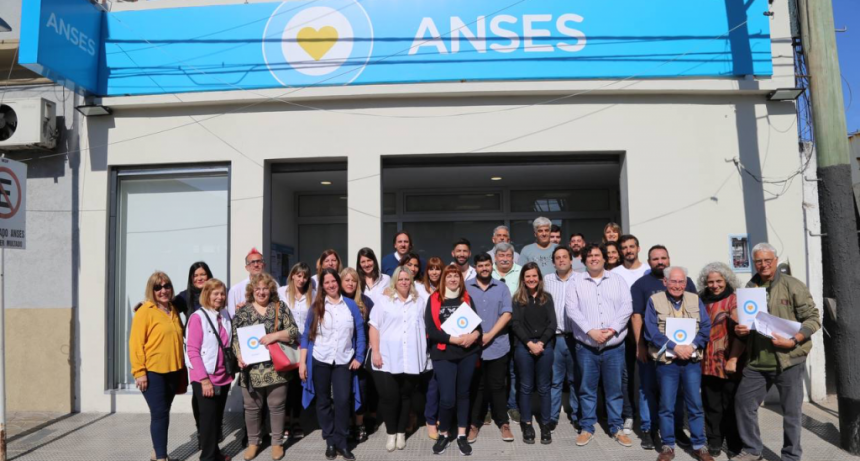 RAVERTA VISITÓ LA REMODELADA OFICINA DE ANSES EN CIUDADELA