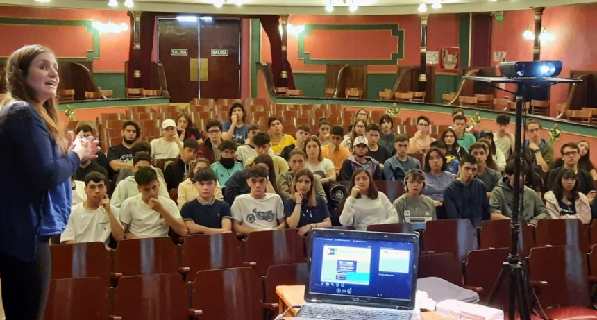 SIES 2022: SE LANZÓ LA QUINTA EDICIÓN DEL PROGRAMA QUE PREPARA A LOS ESTUDIANTES DEL ÚLTIMO AÑO DEL SECUNDARIO PARA LOS ESTUDIOS SUPERIORES