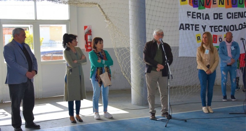 SE REALIZÓ LA FERIA REGIONAL DE CIENCIAS, ARTE Y TECNOLOGÍA