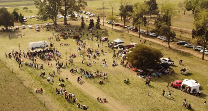 TRES LOMAS FESTEJÓ LA PRIMAVERA EN EL BIOPARQUE MUNICIPAL