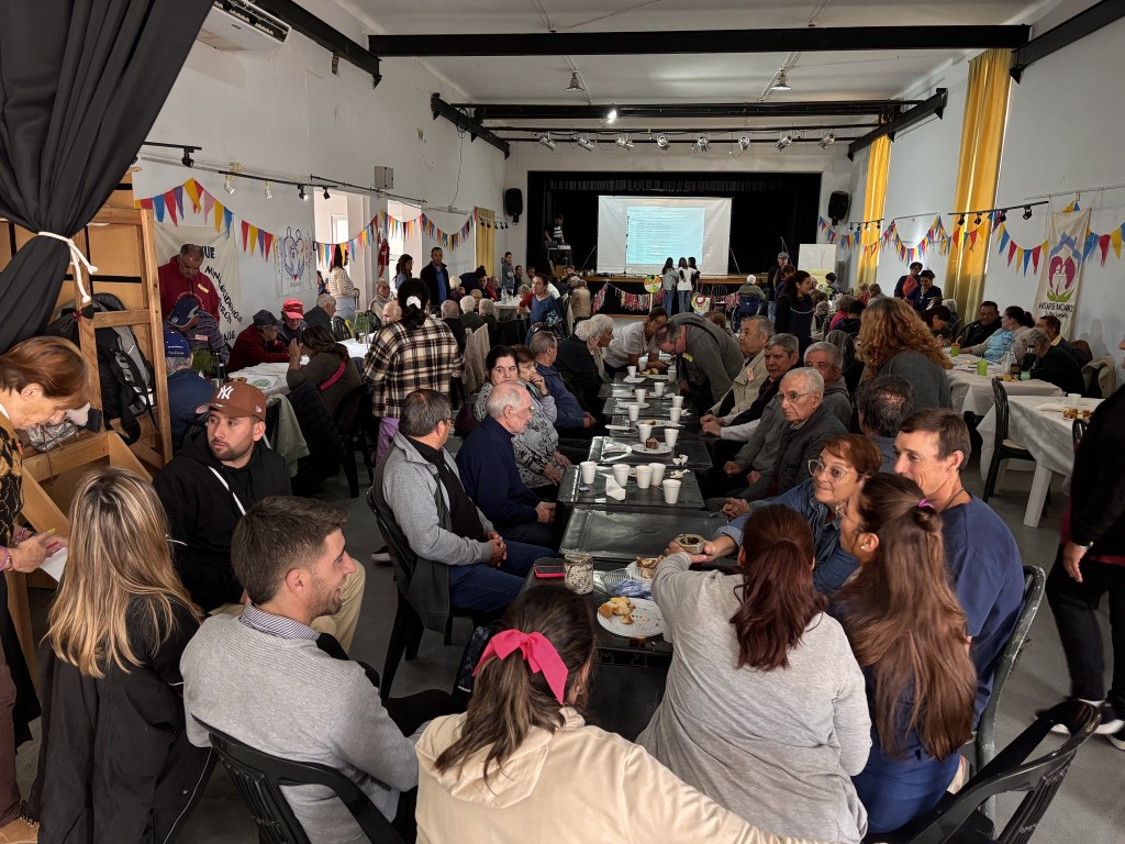JORNADA RECREATIVA POR EL DÍA INTERNACIONAL DE LAS PERSONAS MAYORES