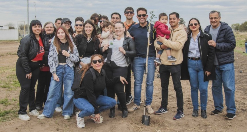 SE REALIZÓ LA SEGUNDA EDICIÓN DEL PROGRAMA “NACE UN NIÑO, PLANTA UN ÁRBOL”