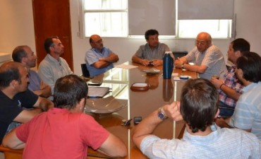 Producción - REUNIÓN CON LA CÁMARA DE COMERCIO Y LA RURAL